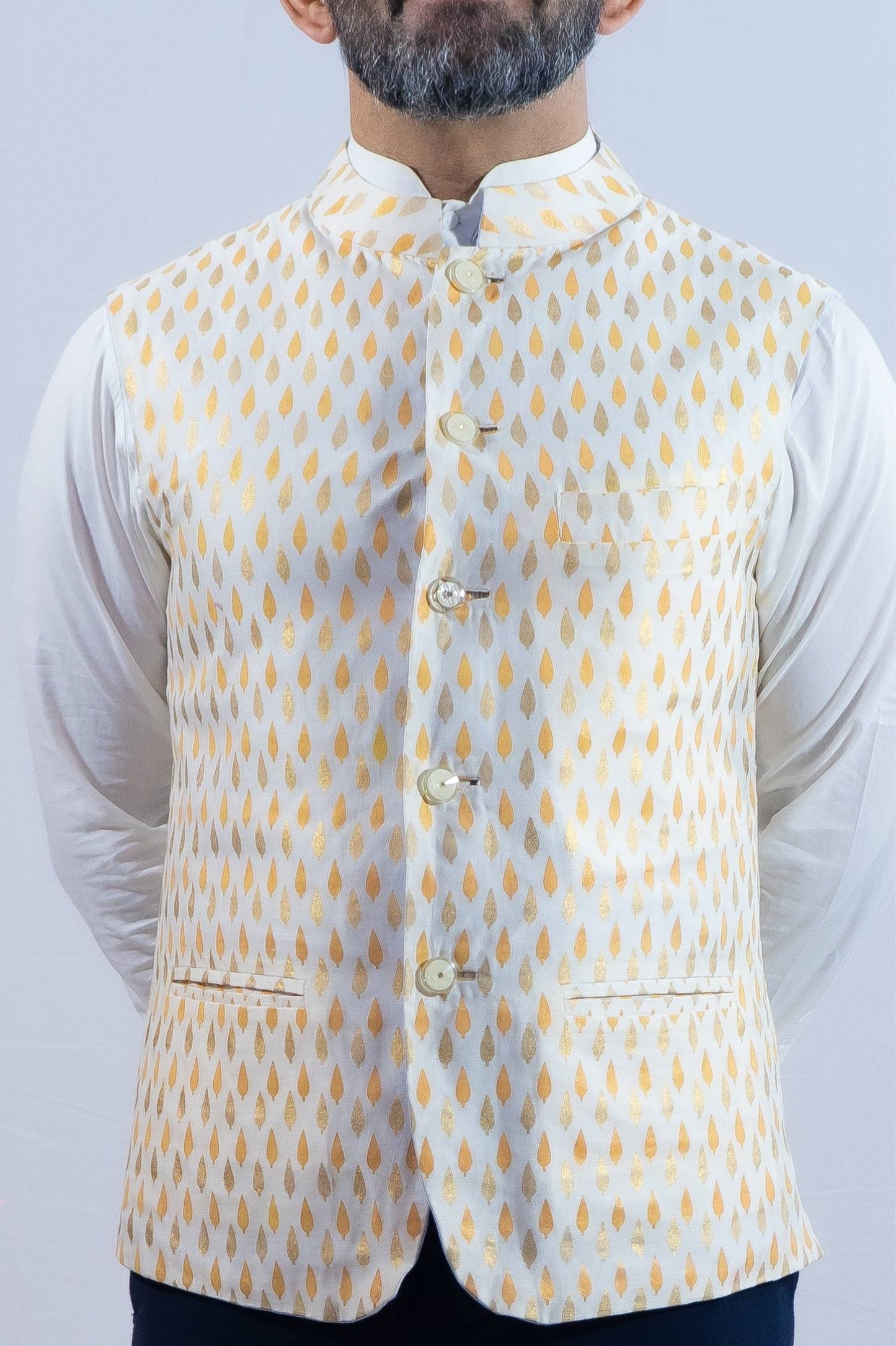 White gold vest เช่าชุดอินเดียผู้ชาย