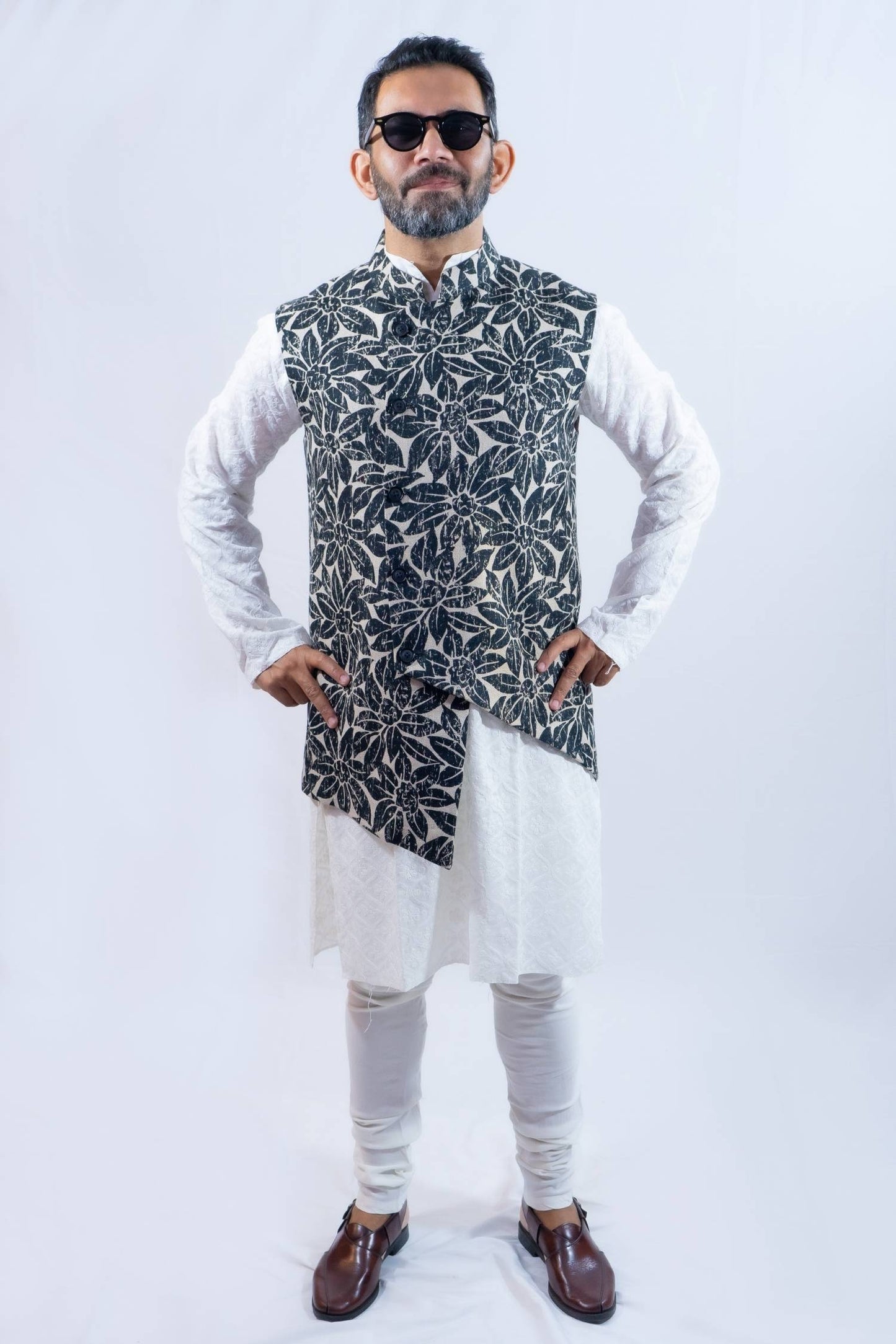 Black and beige floral print vest