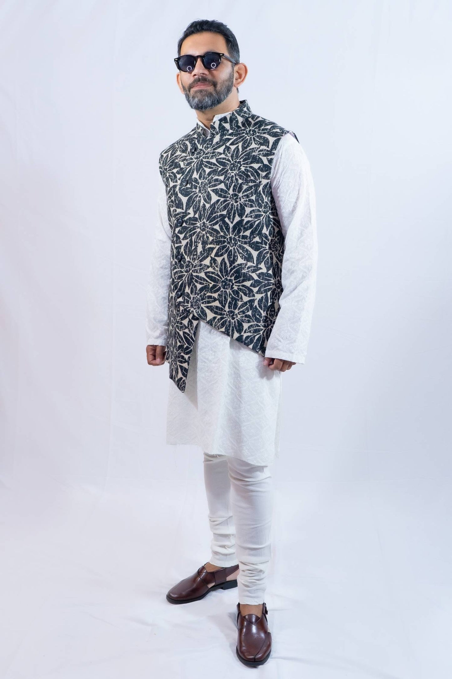 Black and beige floral print vest