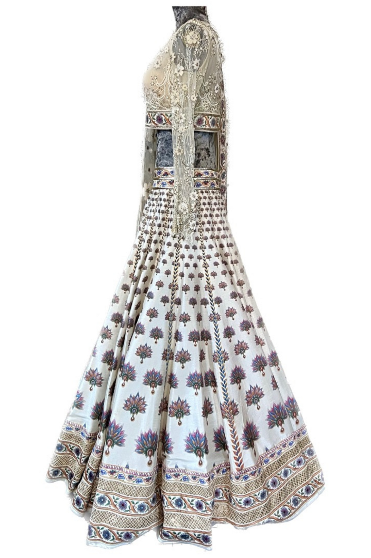 Gold and white lengha by Tarun Tahiliani